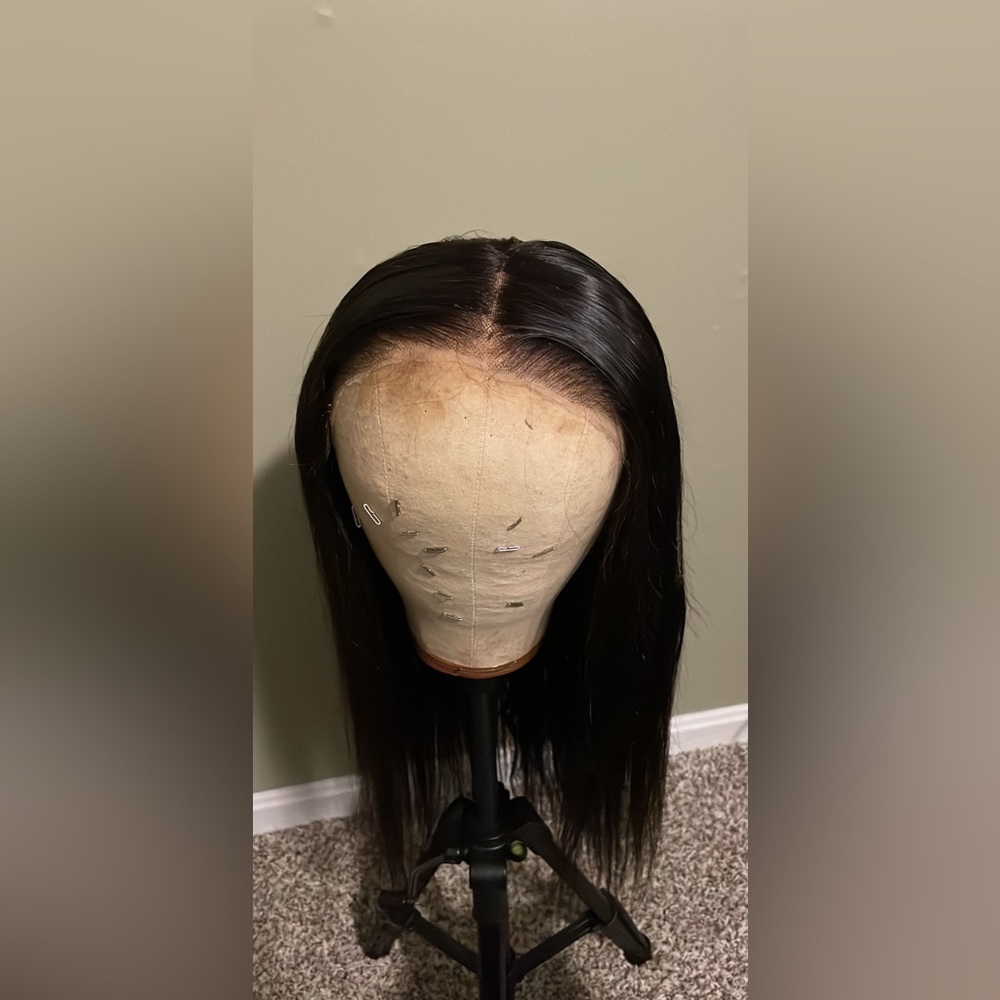 PREOWNED 24 inches wig